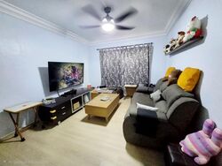 Blk 893A Tampines Avenue 8 (Tampines), HDB Executive #634617641